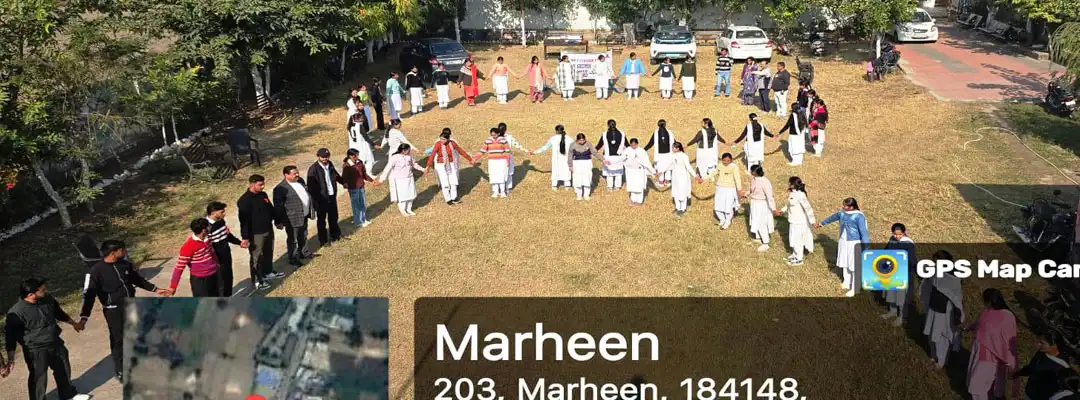 Humani Chain by Red Bibbon Club